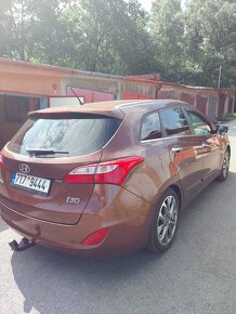 Hyundai i30 1,6GDi - 4