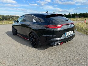 Kia Proceed GT 1.6 T-GDi 150kW - 4