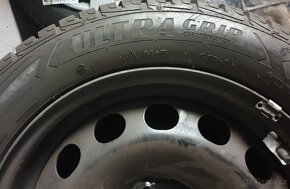 Good Year ultragrip 205/55R16+disky,poklice. - 4