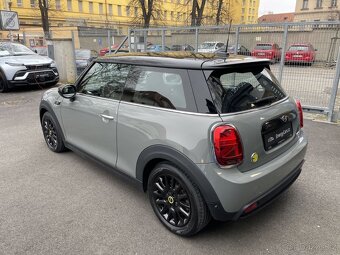 Mini COOPER SE, 135 kW, baterie 32 kWh, 95% SoH - 4