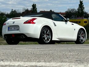 Nissan 370Z Roadster 2017 24.500km CZ 1maj DPH - 4