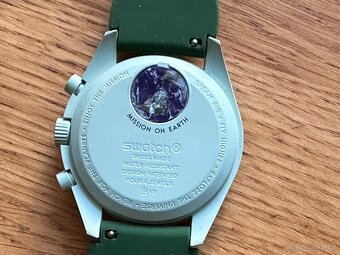 Hodinky Swatch x Omega Moonswatch Mission to Earth - 4