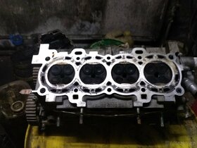 Prodám hlavu válců Ford 1.4  16v - 4