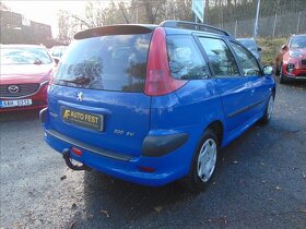 PEUGEOT 206 1,4 I X-LINE - 4