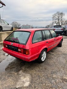 BMW e30 2.4td kombi - 4