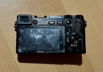 Sony A6000 – pouze tělo - 4