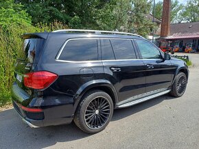 Mercedes-Benz GL 500 AMG paket,7míst,Harman/Kardon/435HP - 4