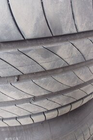 Michelin e primacy 235/45 r18 Tesla - 4