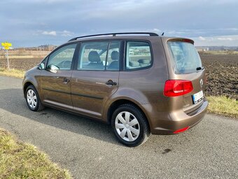 Volkswagen Touran 1.2 TSI - 77kw, 7 míst, tažné, historie - 4