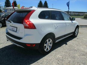 VOLVO XC60 2,4D5 120kw 4WD manuál 2009 bez koroze - 4