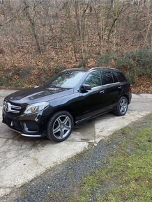 Mercedes-Benz GLE 350d 4MATIC AMG - 4