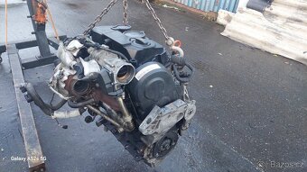 Motor 2.0 tdi Octavia 2 - 4