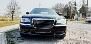 Chrysler 300C krásný 3.6 V6 VVTi 2014 FL hezké velké auto - 4