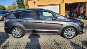 Ford S-Max 2,0 TDCi 177kW Automat Vignale 102000km - 4