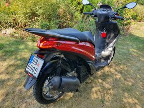 Piaggio Medley S 125 i-get ABS; nájezd 815 km - 4