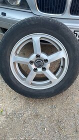 Originalni kola Volvo r15 5x108 - 4