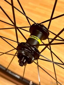 Přední kolo MAVIC Alroad S, disc (CL), 622 mm NOVÉ - 4