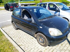 Toyota Yaris 1.0 - 4