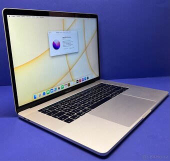 MacBook Pro 15” 2017/16GB RAM/Intel i7/512GB SSD/Záruka - 4