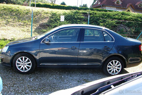 Volkswagen Jetta 1.9 TDi 105PS Comfort Klima-ZADÁN - 4