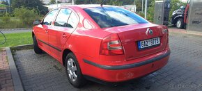 Prodám Škoda Octavia 2, 1,6 MPI, 75 KW, 2 zón klima,vyhř.sed - 4