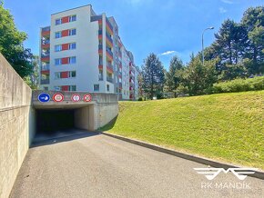 Garážové stání, 12m2 - ul. Kytlická 780, Praha - Prosek - 4