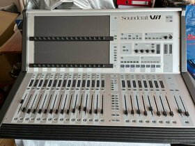 Mixážní pult Soundcraft Vi1 - 4