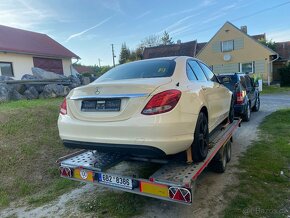 Prodám náhradní díly z tohoto vozu Mercedes W205 - 4