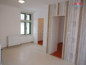 Prodej rodinného domu, 385 m², Kladno, ul. plk. Stříbrného - 4