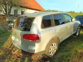 Volkswagen Touareg - 4