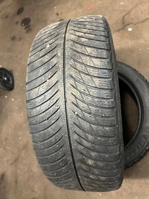 Zimní Michelin 235/45 r18 2kusy - 4