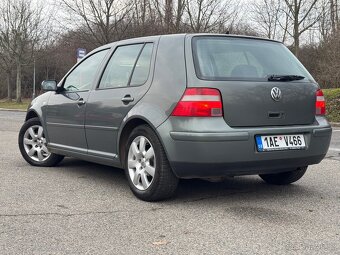 Volkswagen Golf 1.9 TDI 74Kw - 4