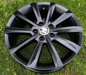 17 originál 5x112 VW PASSAT B8 / SUPERB III 6,5Jx17 ET41 - 4