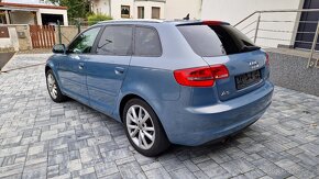 AUDI A3 SPORTBACK 2.0 TDI 103KW.XENONY.TEMPOMAT.TAŽNÉ.ALU. - 4