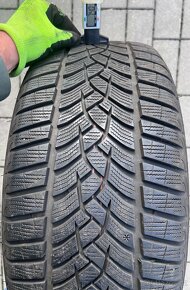 245/45 R18 - 4x zimní Good Year DOT4222 - 4