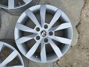 17" Škoda Crystal Octavia III RS 5E Original 5x112 - 4