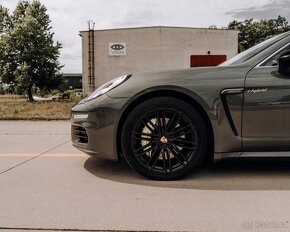 Porsche Panamera, Hybrid, 245kw, možná výmena - 4