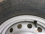 Prodám nové kolo 14x5,5 s pneu 195/65R14 - 4