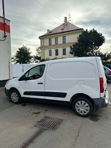 Citroen Berlingo 1.6hdi r.v2010 - 4