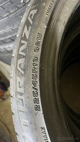 4x letní 225/45/19 Bridgestone - 4