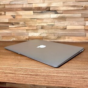 MacBook Air 13’’, i5, rok 2015, 4GB RAM, 128GB SSD ZARUKA - 4