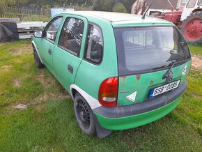 Opel Corsa B - 4