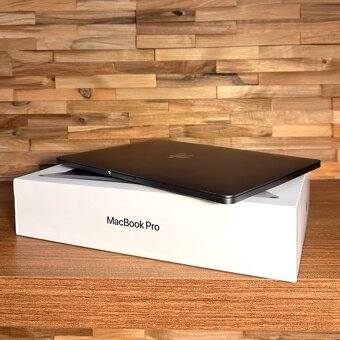 MacBook Pro 13’’ Touch Bar, M2, 2022, 8GB RAM,256GB ZARUKA - 4