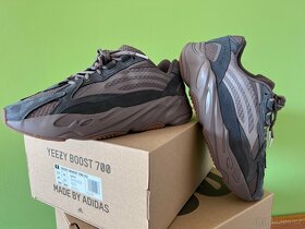 Yeezy BOOST 700 V2 mauve RARE - 4