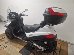 Piaggio MP3 500 LT USB - 4