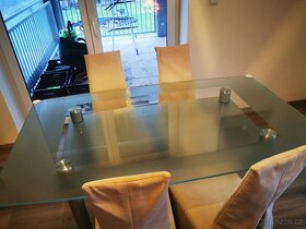 Jídelní stůl se židlemi - 4