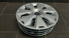 Poklice-kryti kol Ford R16 Original - 4