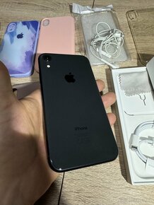 Iphone XR, black, 64GB - 4