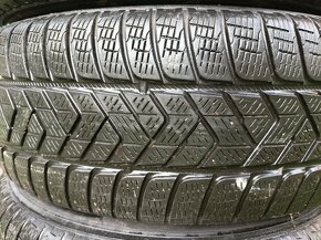 Zimní sada Renault R17 5x114,3 Pirelli 235/65/17 - 4