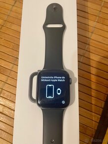 Apple Watch 4 - 44mm - ČERNÉ KOMPLET S KRABICÍ - 4